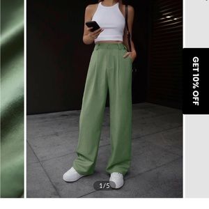 Green wide leg linen high waisted pants: size L: never worn with tags